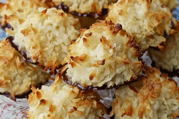 Almond Coconut Macaroons