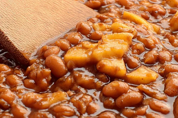 Apple Pie Baked Beans