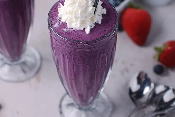 Kiwi-Strawberry Smoothie Remix