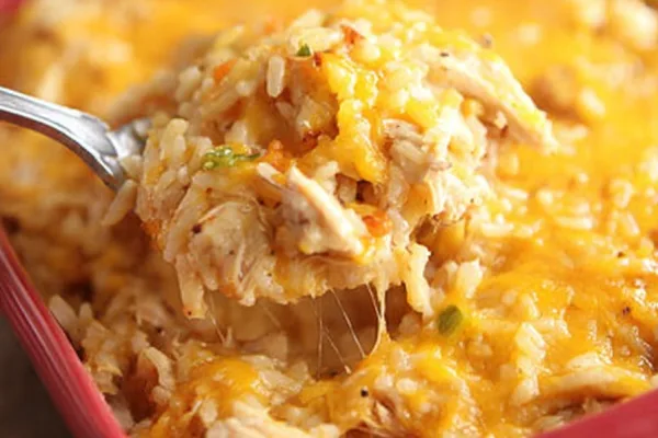 Cheesy Chicken Rice Bake