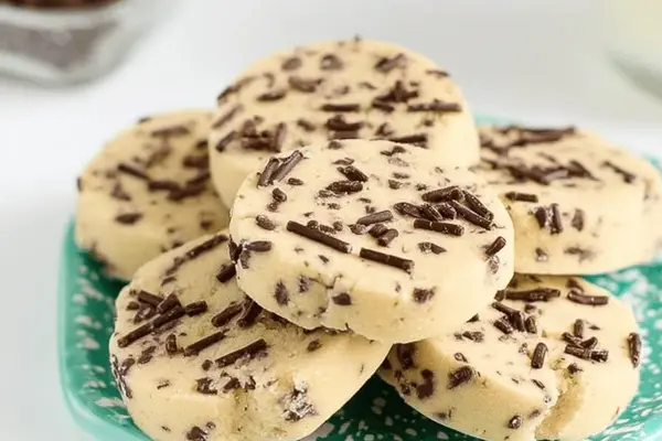 Twisted Cajun Pineapple Cake