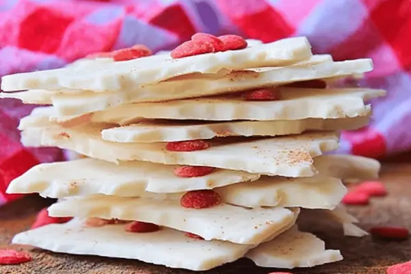 Cinnamon Chocolate Bark