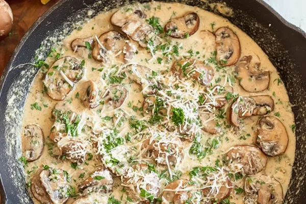 Creamy Garlic Parmesan Mushrooms