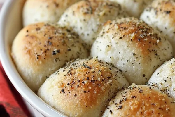 Easy Garlic Parmesan Rolls