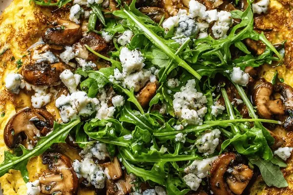 Caramel Pecan Cinnamon Rolls