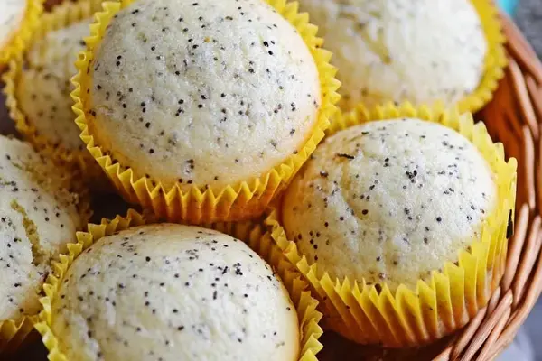 Pumpkin Cream Cheese Muffins