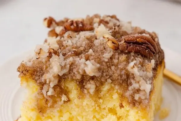 Pineapple Tornado Cake