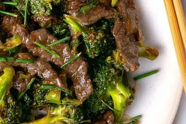 Caramel Pecan Cinnamon Rolls