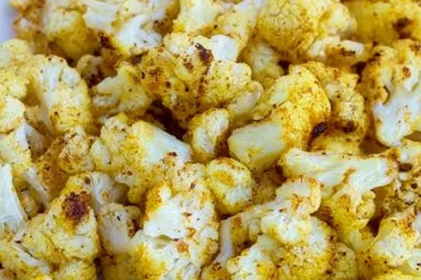 Roasted Turmeric Cauliflower Popcorn