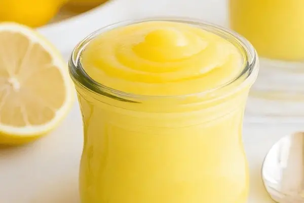 Reduced Strawberry Cake