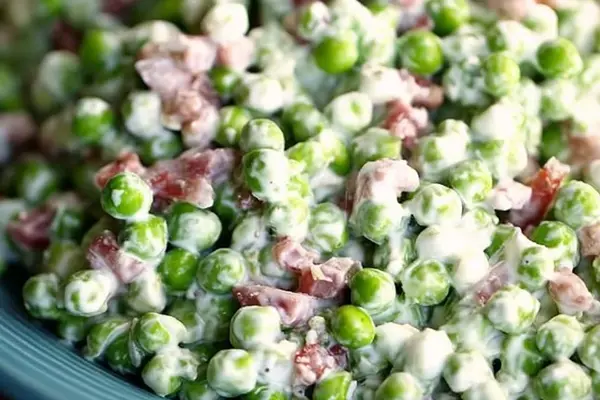 Tangy Kimchi Salad Toss